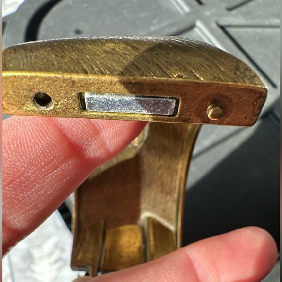 Chico's Gold Chunky Bracelet Magnetic closure. - Picture 8 of 8